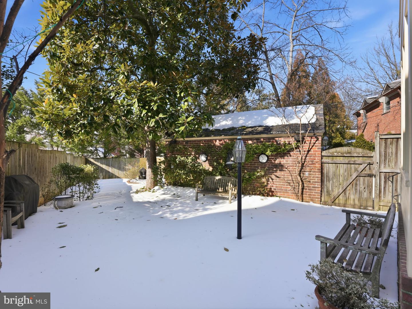 1812 N HANCOCK ST, ARLINGTON, Virginia 22201, 2 Bedrooms Bedrooms, ,3 BathroomsBathrooms,Residential,For sale,1812 N HANCOCK ST,VAAR2068040 MLS # VAAR2068040