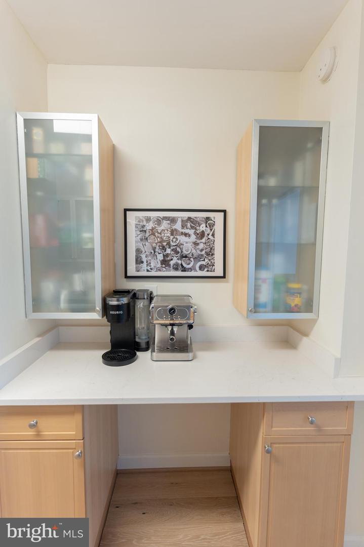 4141 N HENDERSON RD #1116, ARLINGTON, Virginia 22203, 1 Bedroom Bedrooms, ,1 BathroomBathrooms,Residential,For sale,4141 N HENDERSON RD #1116,VAAR2068050 MLS # VAAR2068050