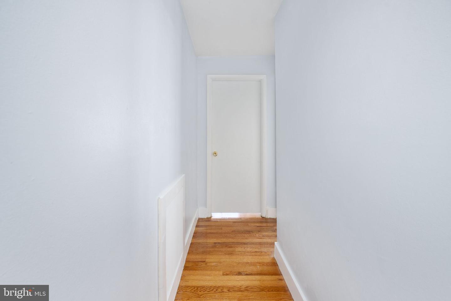 2844 DOVER LN #302, FALLS CHURCH, Virginia 22042, 3 Bedrooms Bedrooms, ,2 BathroomsBathrooms,Residential,For sale,2844 DOVER LN #302,VAFX2287290 MLS # VAFX2287290