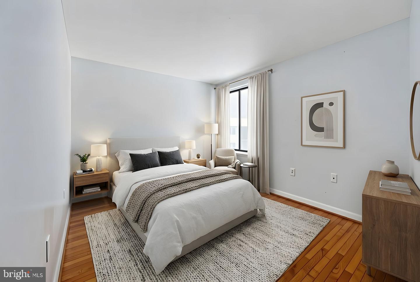 2844 DOVER LN #302, FALLS CHURCH, Virginia 22042, 3 Bedrooms Bedrooms, ,2 BathroomsBathrooms,Residential,For sale,2844 DOVER LN #302,VAFX2287290 MLS # VAFX2287290