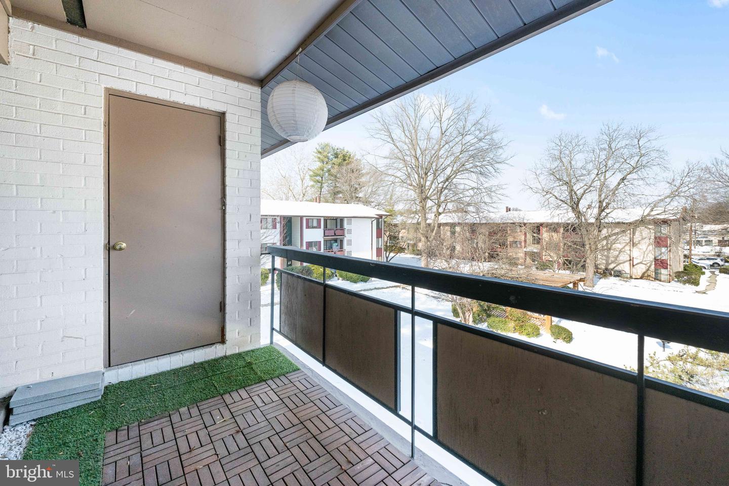 2844 DOVER LN #302, FALLS CHURCH, Virginia 22042, 3 Bedrooms Bedrooms, ,2 BathroomsBathrooms,Residential,For sale,2844 DOVER LN #302,VAFX2287290 MLS # VAFX2287290