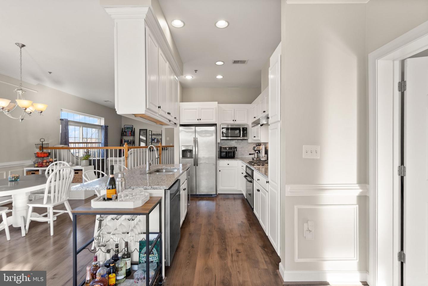 810 BELMONT BAY DR #201, WOODBRIDGE, Virginia 22191, 2 Bedrooms Bedrooms, ,2 BathroomsBathrooms,Residential,For sale,810 BELMONT BAY DR #201,VAPW2111138 MLS # VAPW2111138