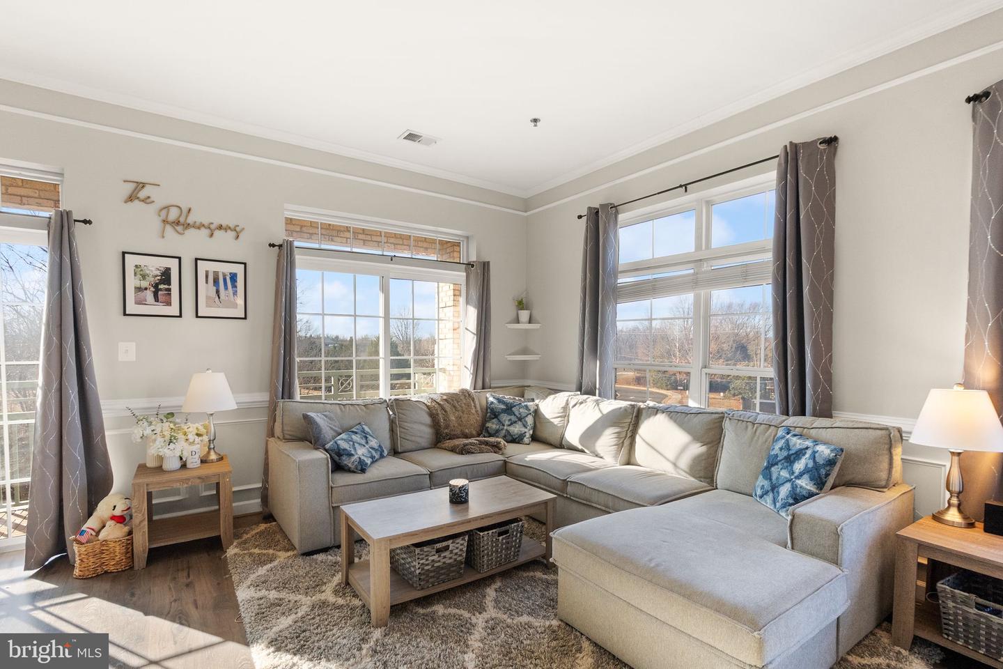 810 BELMONT BAY DR #201, WOODBRIDGE, Virginia 22191, 2 Bedrooms Bedrooms, ,2 BathroomsBathrooms,Residential,For sale,810 BELMONT BAY DR #201,VAPW2111138 MLS # VAPW2111138