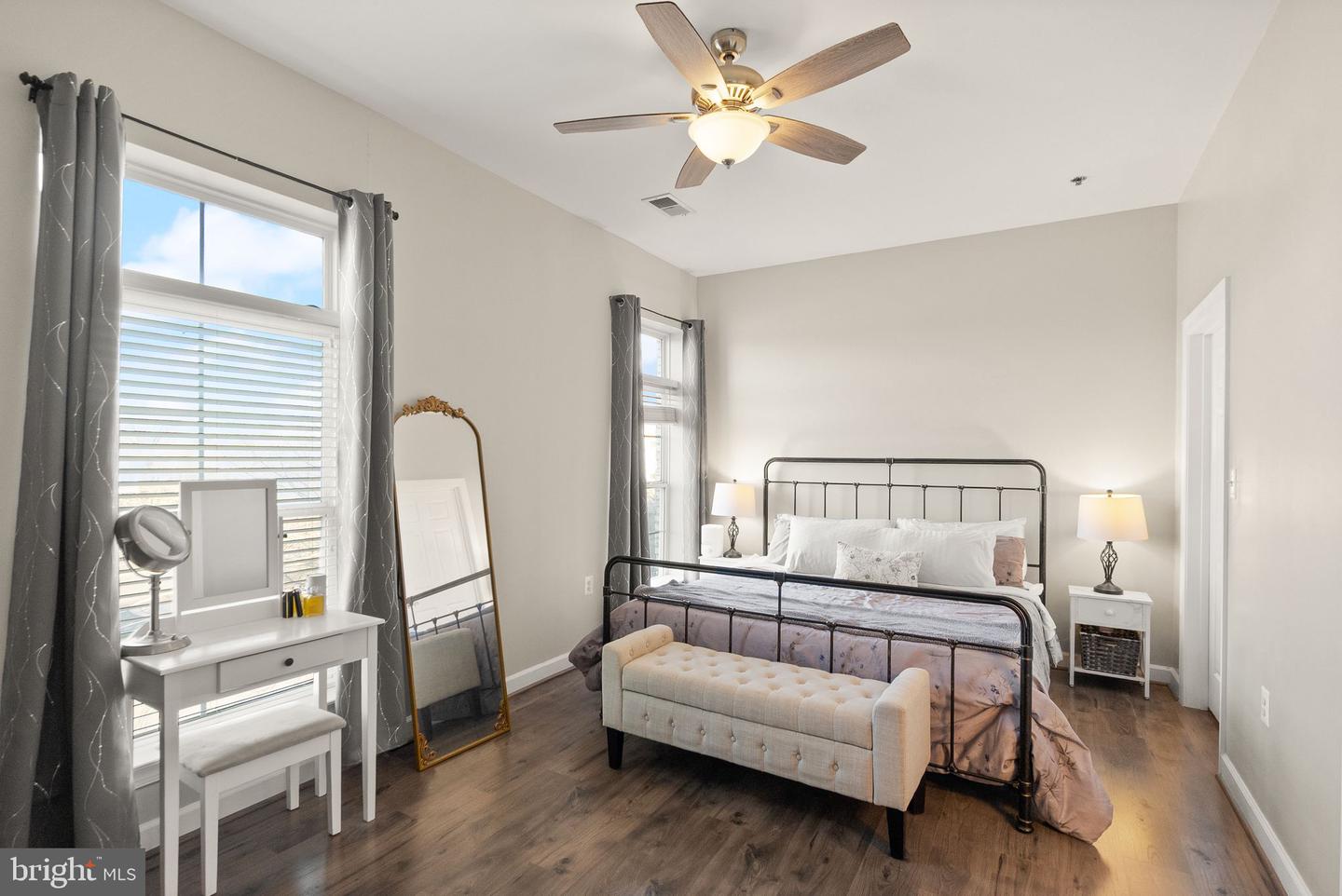 810 BELMONT BAY DR #201, WOODBRIDGE, Virginia 22191, 2 Bedrooms Bedrooms, ,2 BathroomsBathrooms,Residential,For sale,810 BELMONT BAY DR #201,VAPW2111138 MLS # VAPW2111138