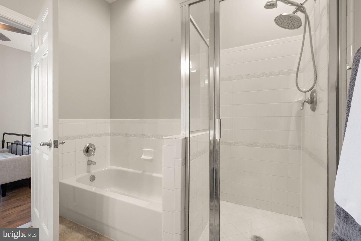 810 BELMONT BAY DR #201, WOODBRIDGE, Virginia 22191, 2 Bedrooms Bedrooms, ,2 BathroomsBathrooms,Residential,For sale,810 BELMONT BAY DR #201,VAPW2111138 MLS # VAPW2111138