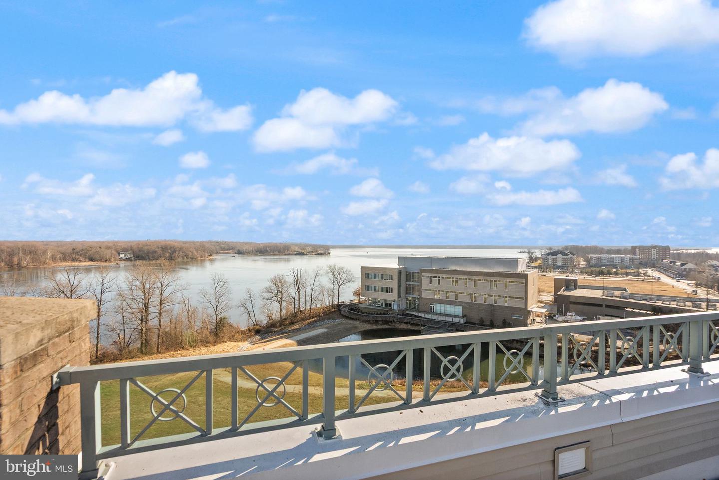 810 BELMONT BAY DR #201, WOODBRIDGE, Virginia 22191, 2 Bedrooms Bedrooms, ,2 BathroomsBathrooms,Residential,For sale,810 BELMONT BAY DR #201,VAPW2111138 MLS # VAPW2111138