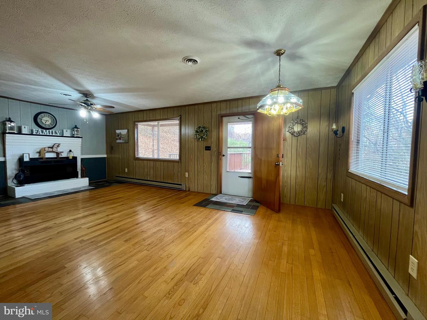 347 RESTMORE LN, STANLEY, Virginia 22851, 3 Bedrooms Bedrooms, ,2 BathroomsBathrooms,Residential,For sale,347 RESTMORE LN,VAPA2005924 MLS # VAPA2005924