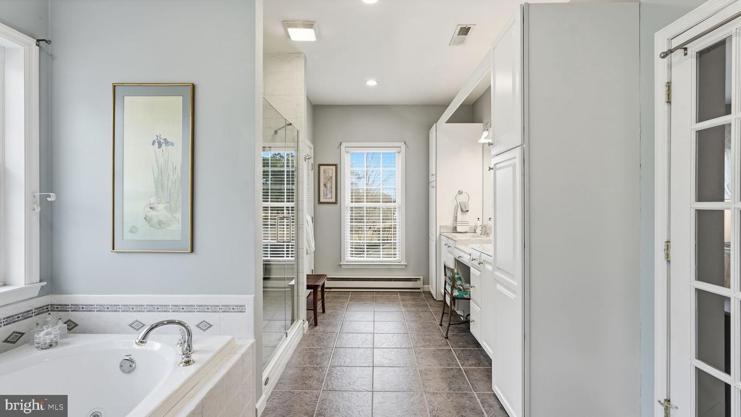 123 MALLARD CT, MONTROSS, Virginia 22520, 4 Bedrooms Bedrooms, ,2 BathroomsBathrooms,Residential,For sale,123 MALLARD CT,VAWE2010414 MLS # VAWE2010414