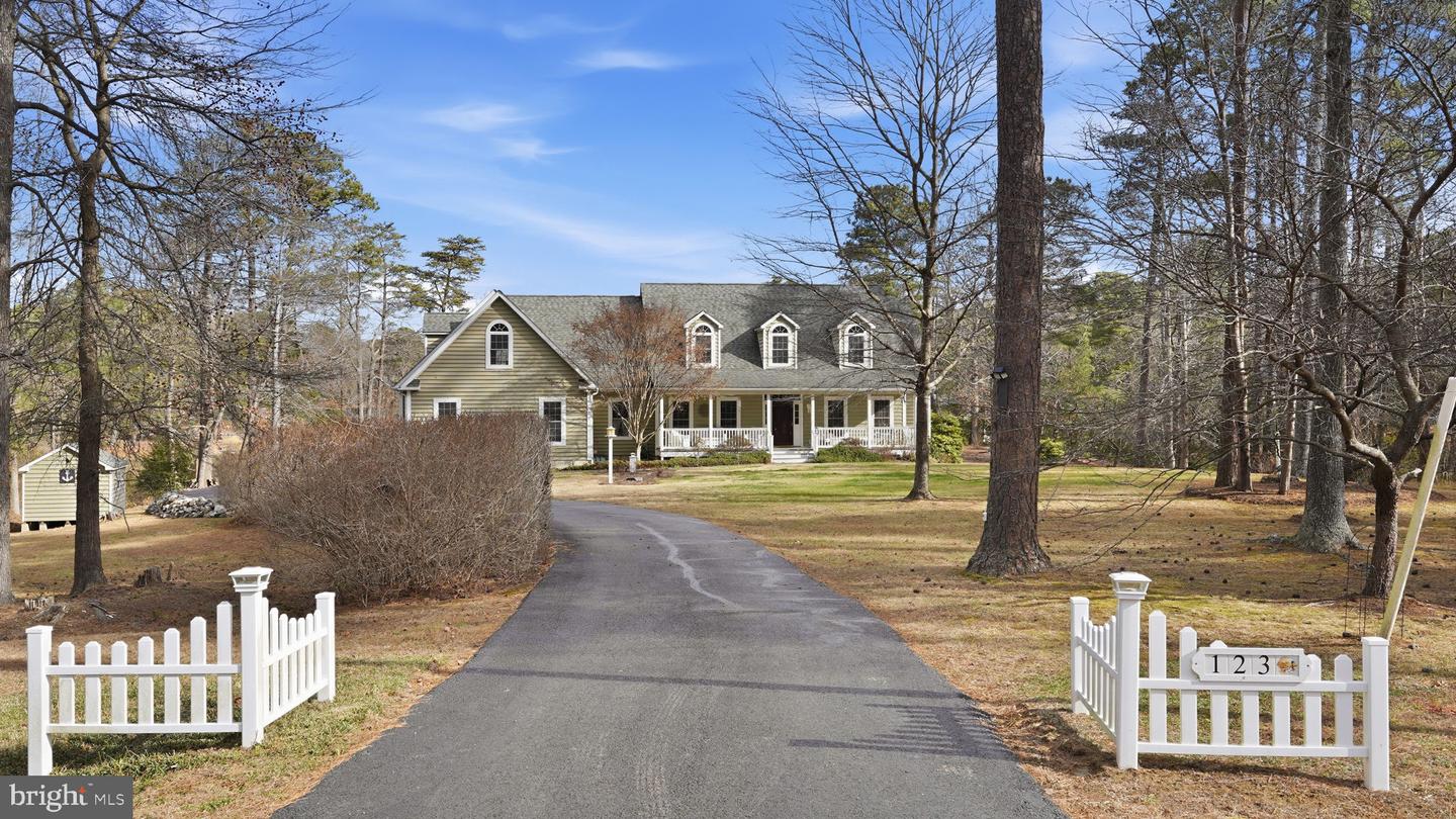 123 MALLARD CT, MONTROSS, Virginia 22520, 4 Bedrooms Bedrooms, ,2 BathroomsBathrooms,Residential,For sale,123 MALLARD CT,VAWE2010414 MLS # VAWE2010414
