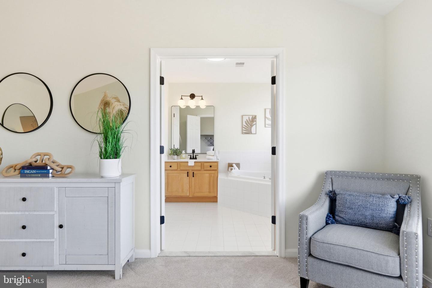 601 SPRINGHOUSE SQ SE, LEESBURG, Virginia 20175, 3 Bedrooms Bedrooms, ,2 BathroomsBathrooms,Residential,For sale,601 SPRINGHOUSE SQ SE,VALO2114538 MLS # VALO2114538