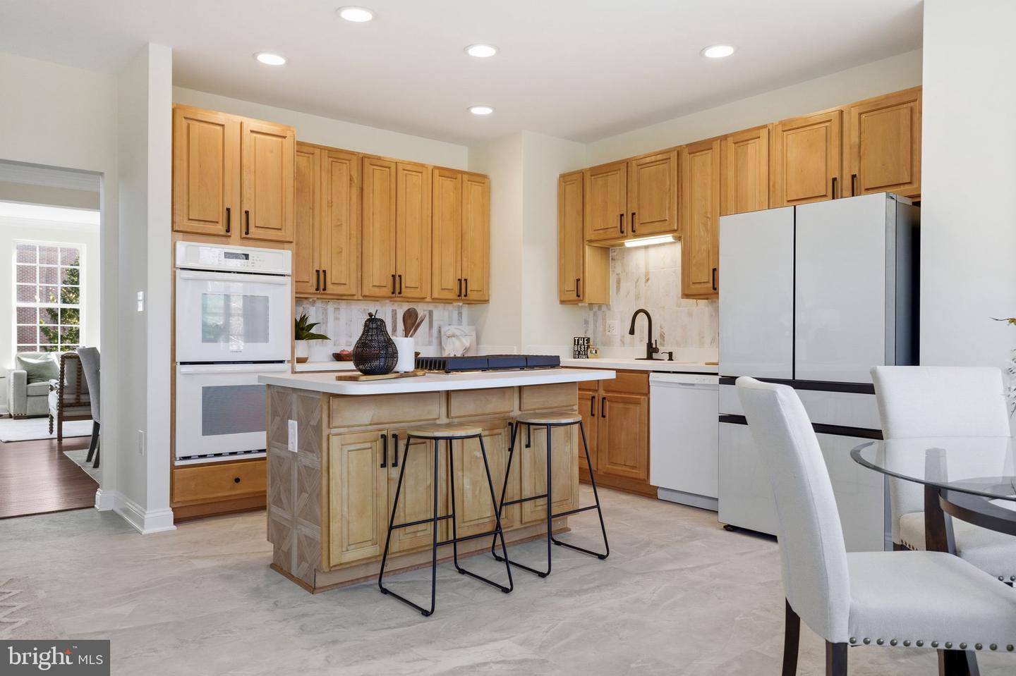 601 SPRINGHOUSE SQ SE, LEESBURG, Virginia 20175, 3 Bedrooms Bedrooms, ,2 BathroomsBathrooms,Residential,For sale,601 SPRINGHOUSE SQ SE,VALO2114538 MLS # VALO2114538