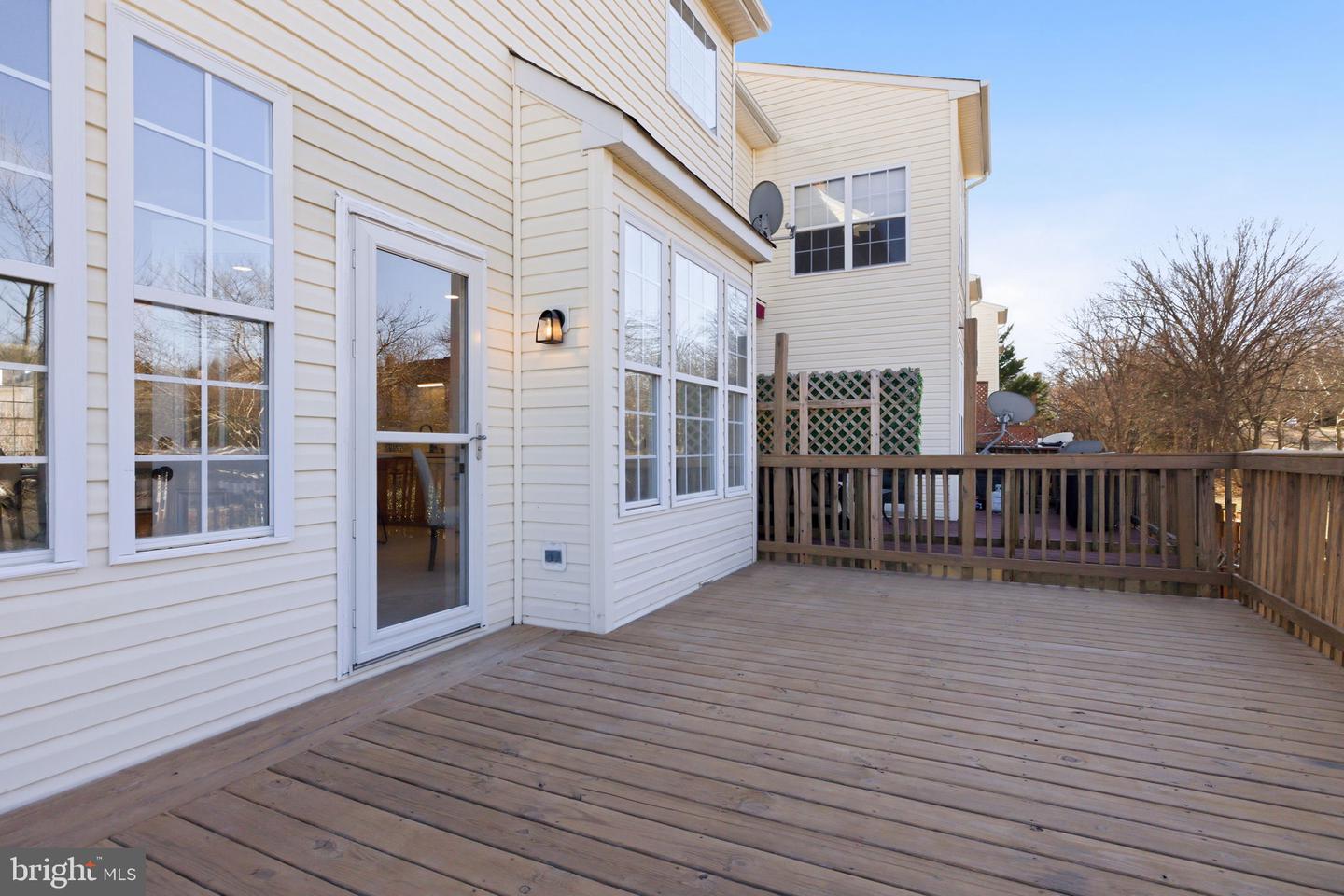 601 SPRINGHOUSE SQ SE, LEESBURG, Virginia 20175, 3 Bedrooms Bedrooms, ,2 BathroomsBathrooms,Residential,For sale,601 SPRINGHOUSE SQ SE,VALO2114538 MLS # VALO2114538