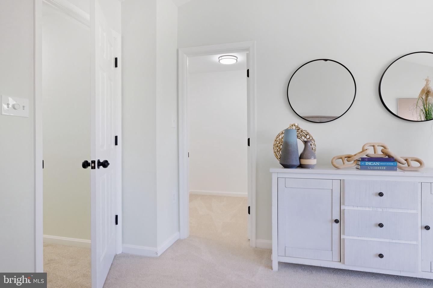 601 SPRINGHOUSE SQ SE, LEESBURG, Virginia 20175, 3 Bedrooms Bedrooms, ,2 BathroomsBathrooms,Residential,For sale,601 SPRINGHOUSE SQ SE,VALO2114538 MLS # VALO2114538