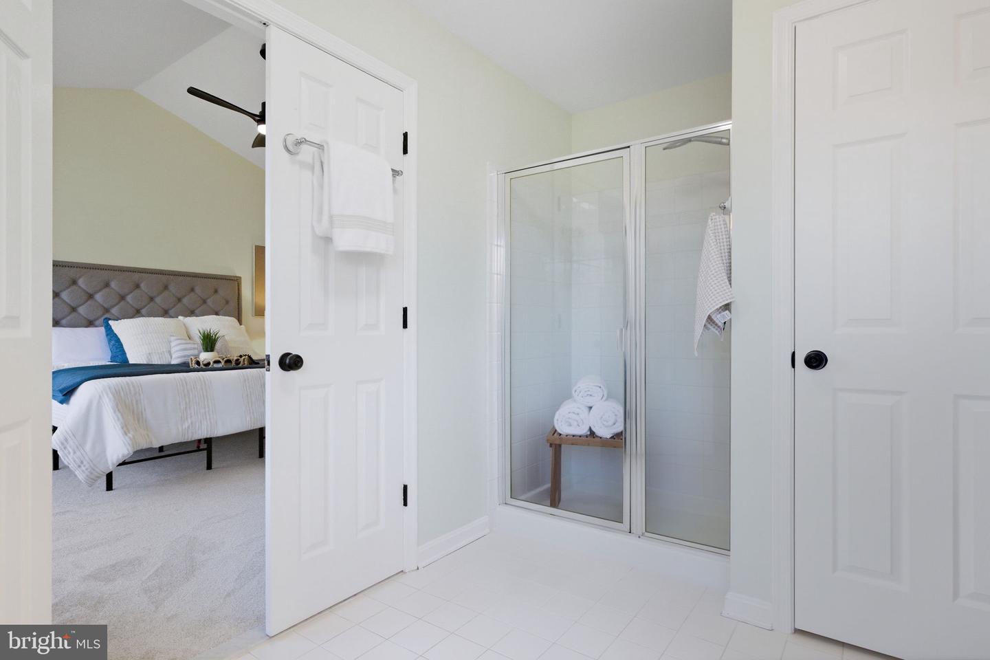 601 SPRINGHOUSE SQ SE, LEESBURG, Virginia 20175, 3 Bedrooms Bedrooms, ,2 BathroomsBathrooms,Residential,For sale,601 SPRINGHOUSE SQ SE,VALO2114538 MLS # VALO2114538