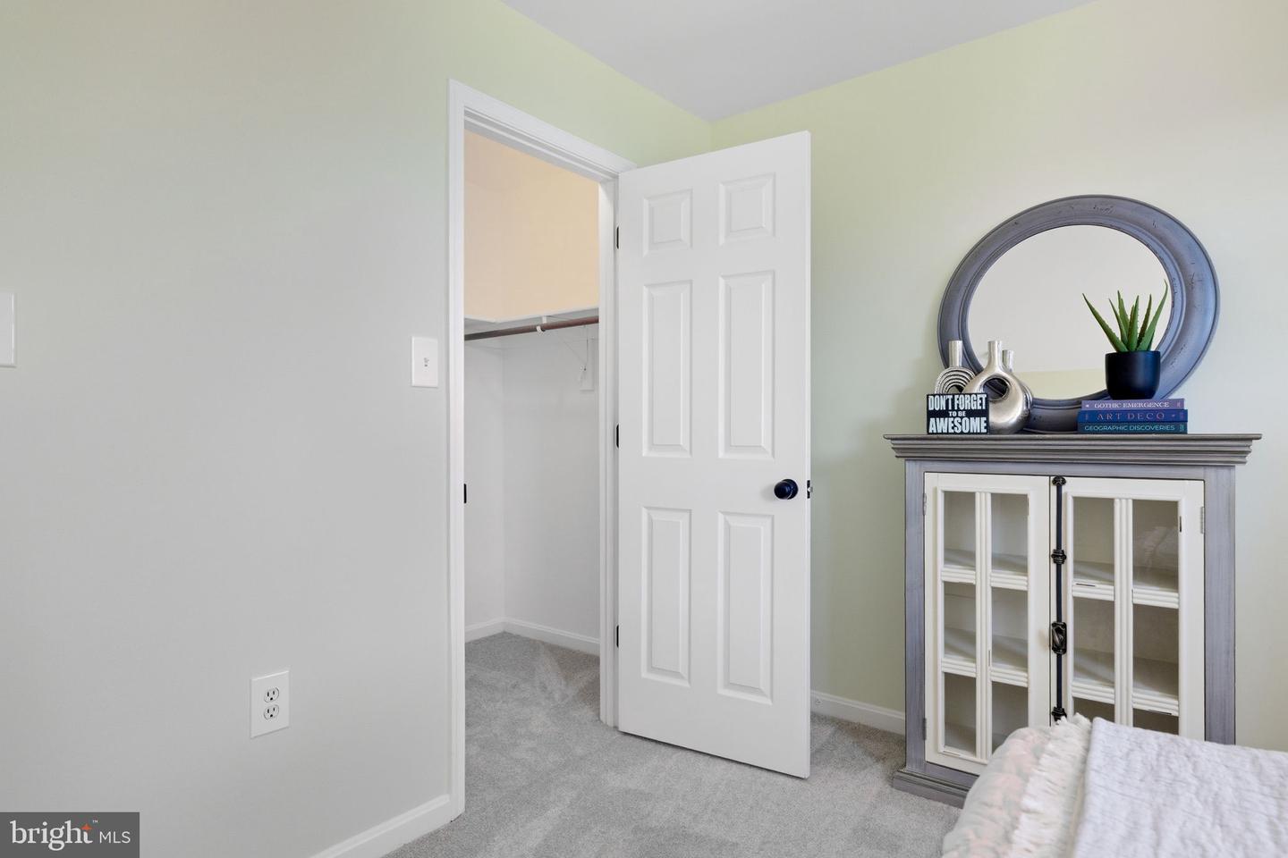 601 SPRINGHOUSE SQ SE, LEESBURG, Virginia 20175, 3 Bedrooms Bedrooms, ,2 BathroomsBathrooms,Residential,For sale,601 SPRINGHOUSE SQ SE,VALO2114538 MLS # VALO2114538