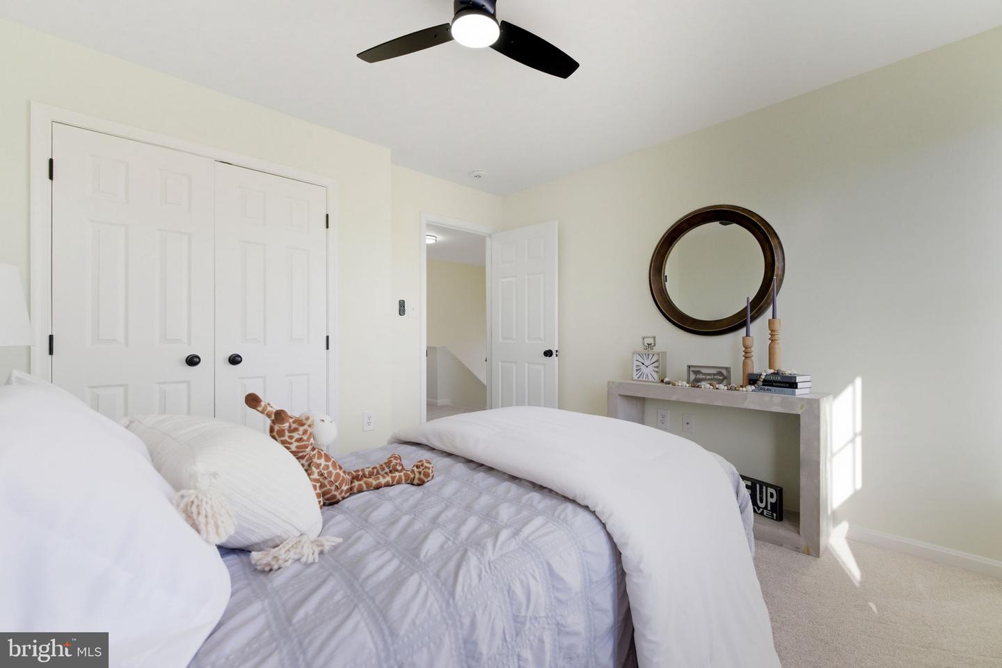 601 SPRINGHOUSE SQ SE, LEESBURG, Virginia 20175, 3 Bedrooms Bedrooms, ,2 BathroomsBathrooms,Residential,For sale,601 SPRINGHOUSE SQ SE,VALO2114538 MLS # VALO2114538