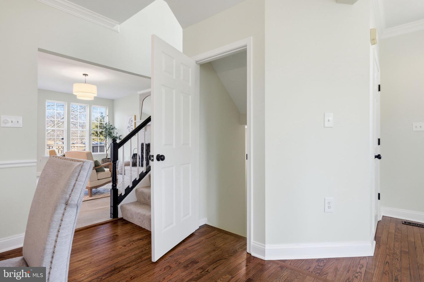 601 SPRINGHOUSE SQ SE, LEESBURG, Virginia 20175, 3 Bedrooms Bedrooms, ,2 BathroomsBathrooms,Residential,For sale,601 SPRINGHOUSE SQ SE,VALO2114538 MLS # VALO2114538