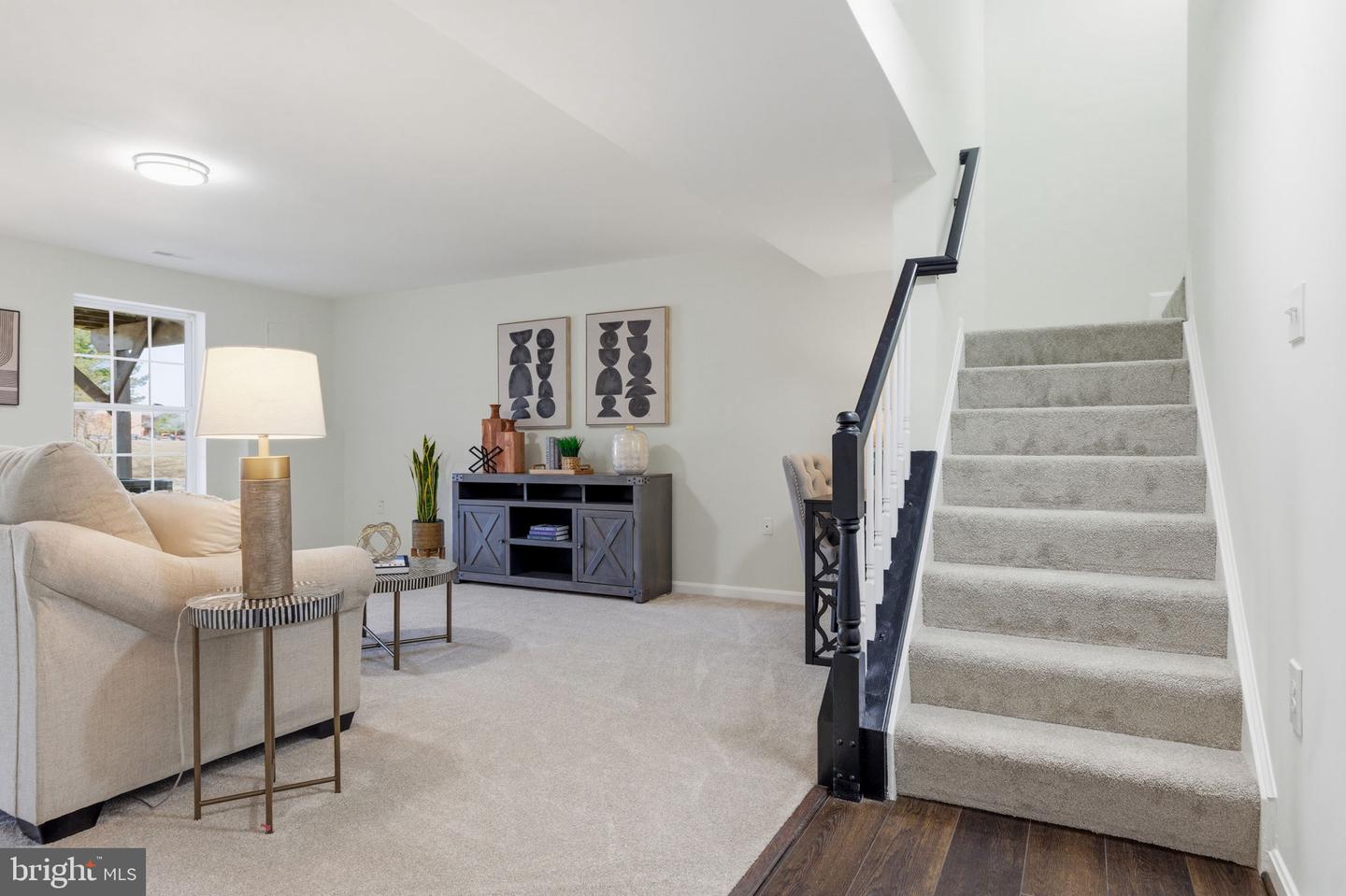 601 SPRINGHOUSE SQ SE, LEESBURG, Virginia 20175, 3 Bedrooms Bedrooms, ,2 BathroomsBathrooms,Residential,For sale,601 SPRINGHOUSE SQ SE,VALO2114538 MLS # VALO2114538