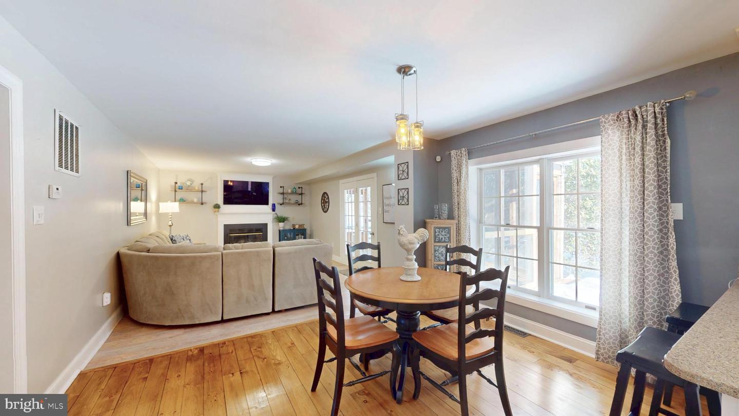 20192 COCKERILL RD, PURCELLVILLE, Virginia 20132, 5 Bedrooms Bedrooms, 8 Rooms Rooms,2 BathroomsBathrooms,Residential,For sale,20192 COCKERILL RD,VALO2114542 MLS # VALO2114542