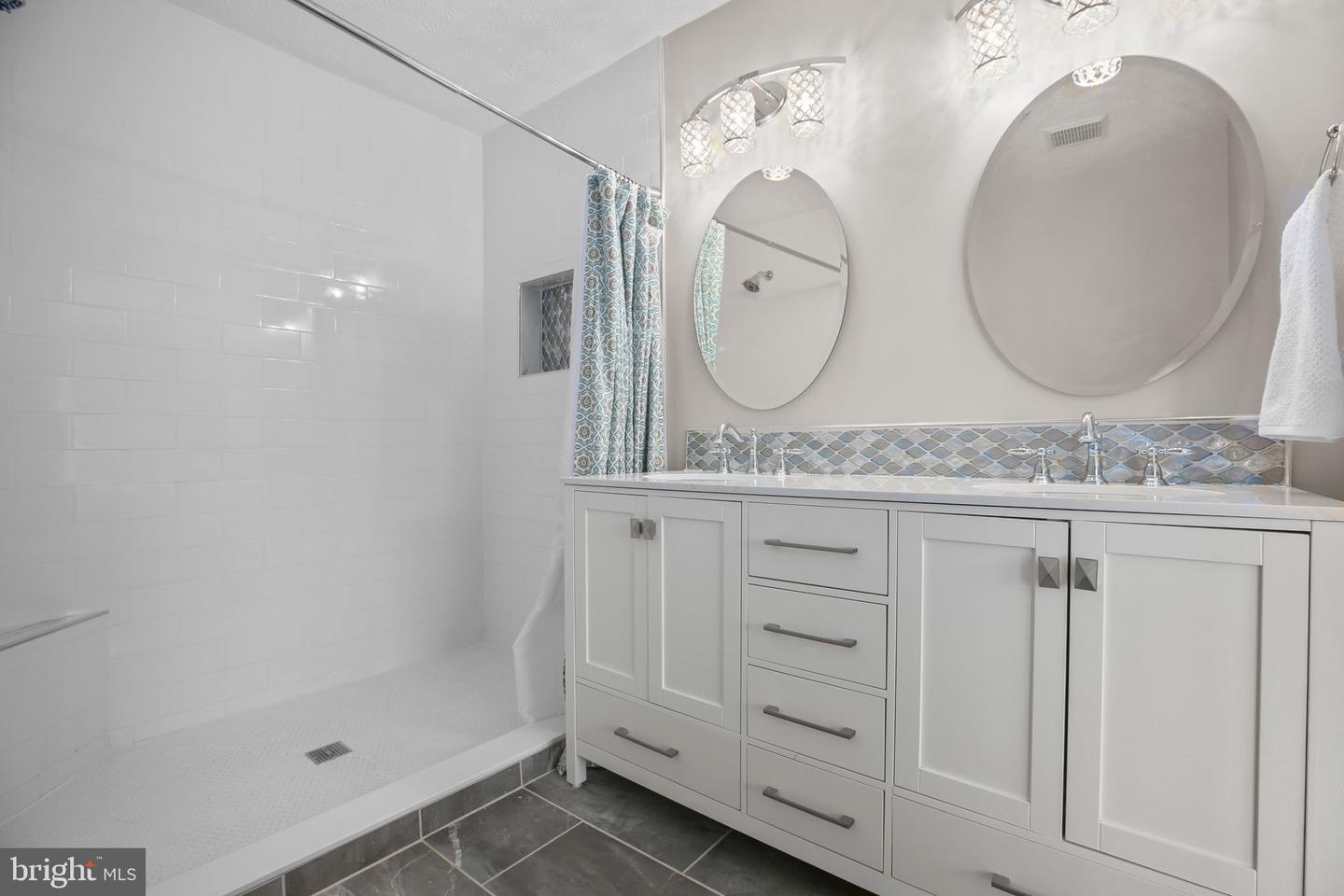 508 WATERS COVE CT, STAFFORD, Virginia 22554, 3 Bedrooms Bedrooms, ,2 BathroomsBathrooms,Residential,For sale,508 WATERS COVE CT,VAST2045466 MLS # VAST2045466