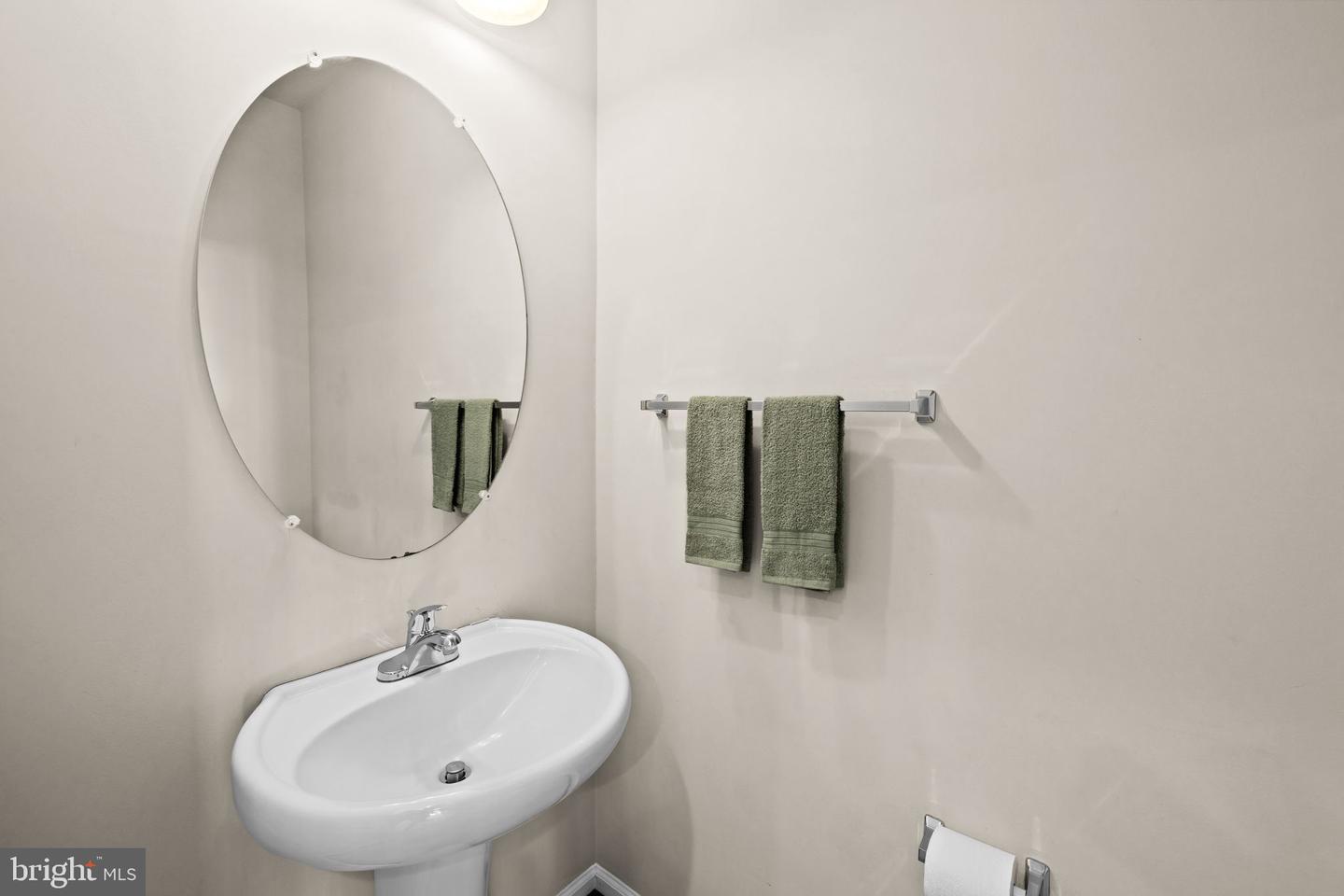 400 WOODSTREAM CIR #32140, STAFFORD, Virginia 22556, 2 Bedrooms Bedrooms, ,2 BathroomsBathrooms,Residential,For sale,400 WOODSTREAM CIR #32140,VAST2045470 MLS # VAST2045470