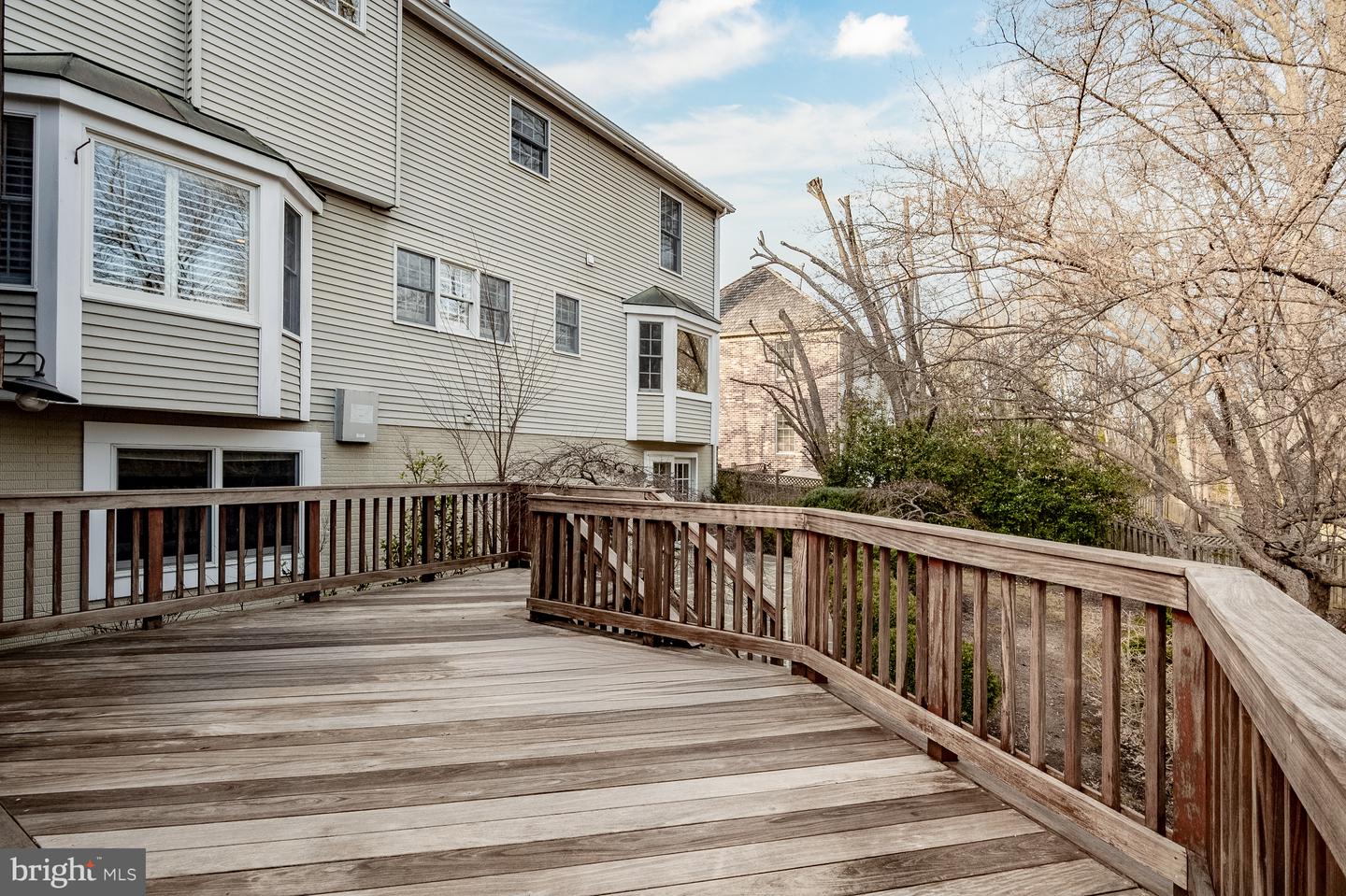 8815 SURREY CT, ALEXANDRIA, Virginia 22309, 5 Bedrooms Bedrooms, ,3 BathroomsBathrooms,Residential,For sale,8815 SURREY CT,VAFX2287404 MLS # VAFX2287404