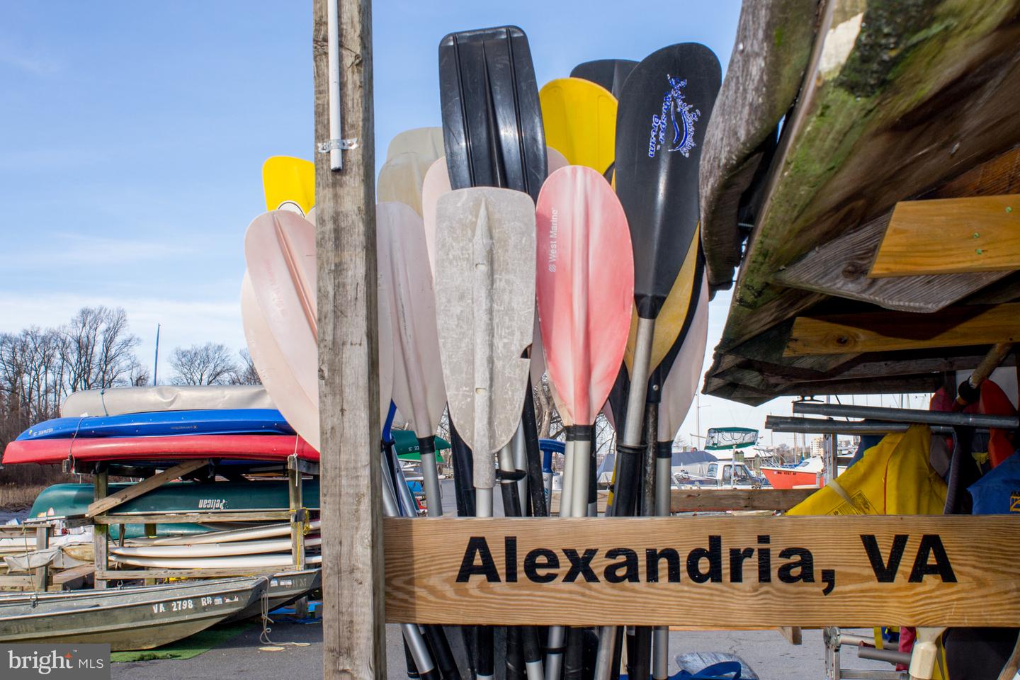 8815 SURREY CT, ALEXANDRIA, Virginia 22309, 5 Bedrooms Bedrooms, ,3 BathroomsBathrooms,Residential,For sale,8815 SURREY CT,VAFX2287404 MLS # VAFX2287404