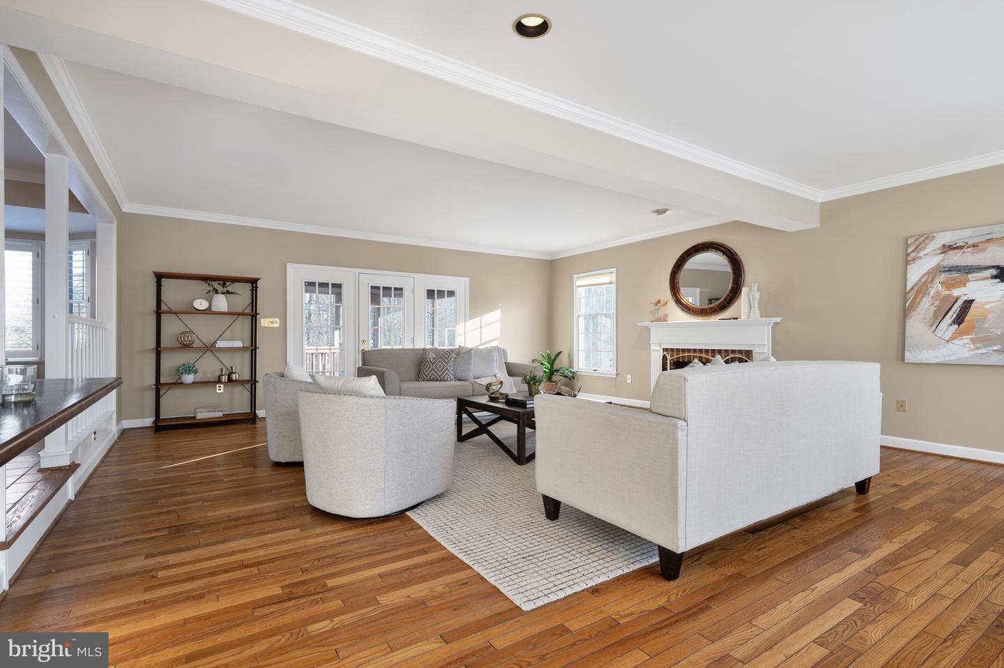 8815 SURREY CT, ALEXANDRIA, Virginia 22309, 5 Bedrooms Bedrooms, ,3 BathroomsBathrooms,Residential,For sale,8815 SURREY CT,VAFX2287404 MLS # VAFX2287404