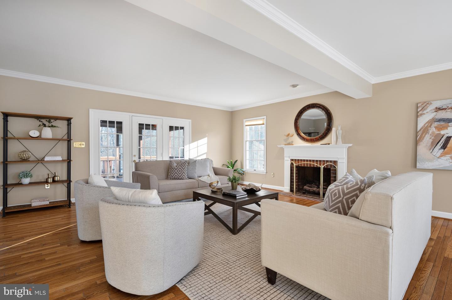 8815 SURREY CT, ALEXANDRIA, Virginia 22309, 5 Bedrooms Bedrooms, ,3 BathroomsBathrooms,Residential,For sale,8815 SURREY CT,VAFX2287404 MLS # VAFX2287404