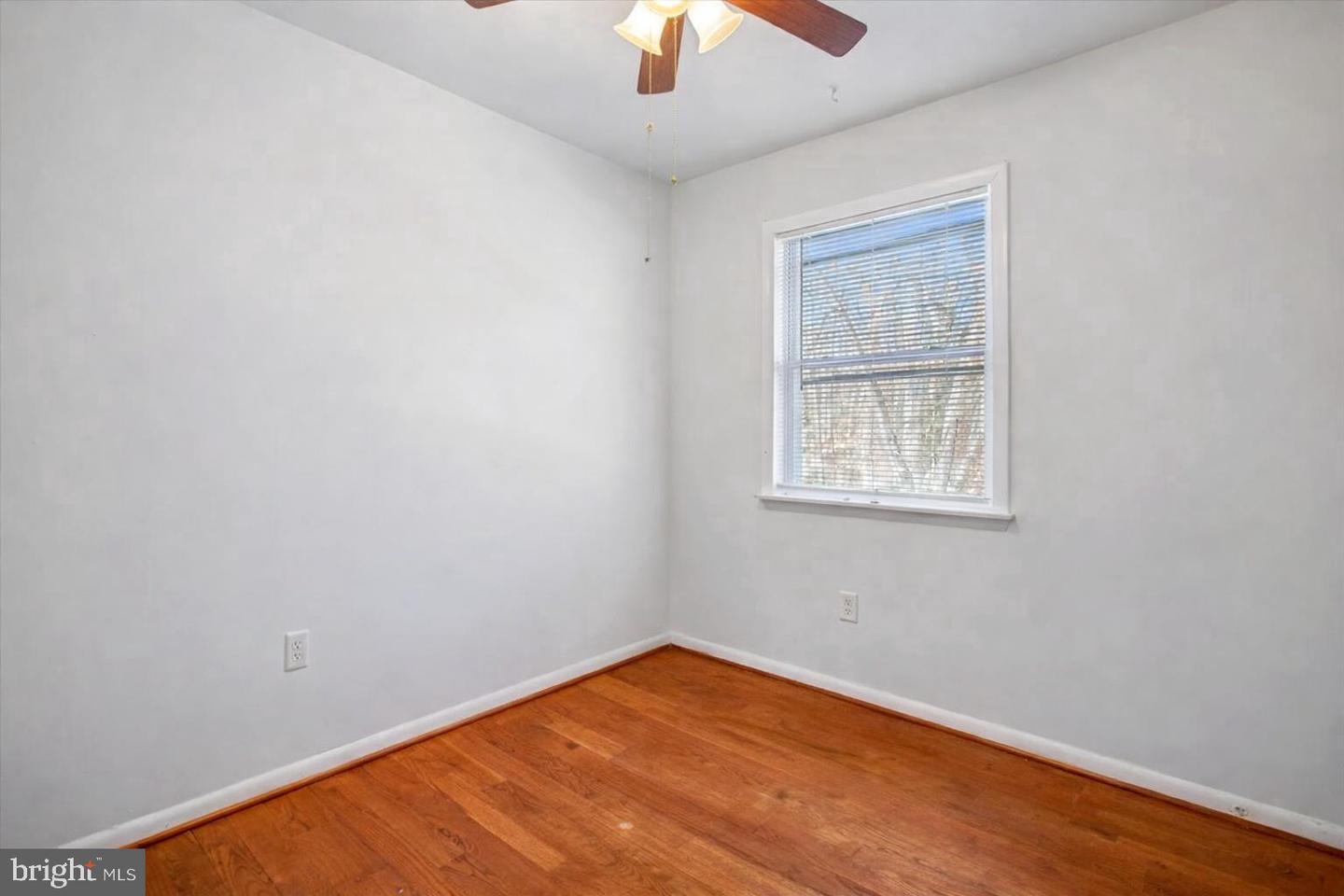 4136 FERRARA TER, WOODBRIDGE, Virginia 22193, 3 Bedrooms Bedrooms, 5 Rooms Rooms,1 BathroomBathrooms,Residential,For sale,4136 FERRARA TER,VAPW2111158 MLS # VAPW2111158