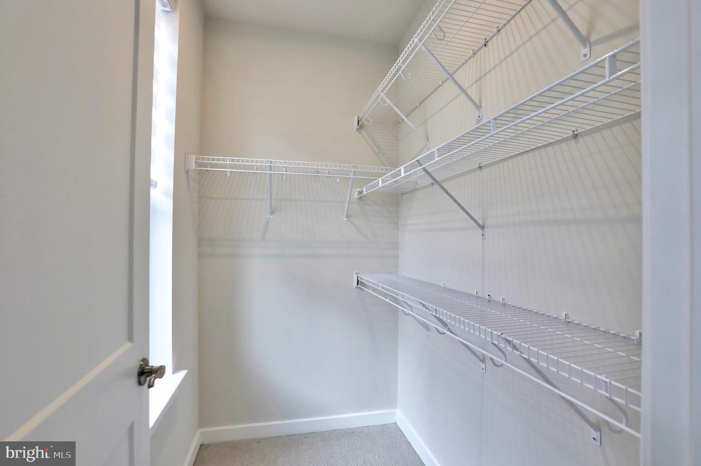 44531 WOLFHOUND SQ, ASHBURN, Virginia 20147, 2 Bedrooms Bedrooms, ,2 BathroomsBathrooms,Residential,For sale,44531 WOLFHOUND SQ,VALO2114584 MLS # VALO2114584