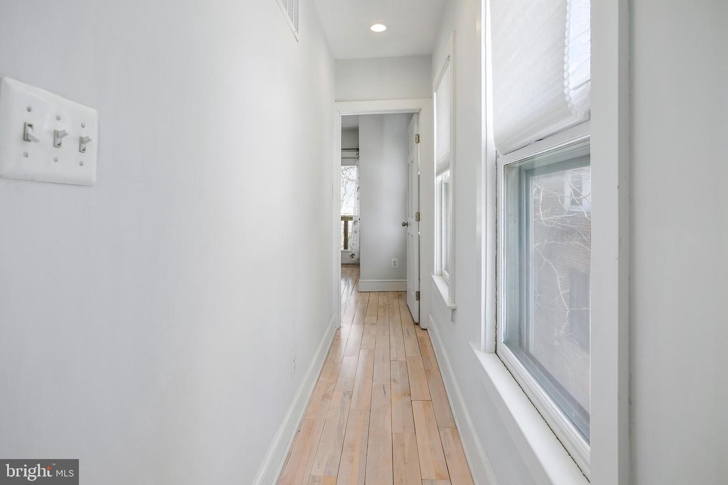 612 ALABAMA AVE SE, WASHINGTON, District Of Columbia 20032, 2 Bedrooms Bedrooms, 6 Rooms Rooms,2 BathroomsBathrooms,Residential,For sale,612 ALABAMA AVE SE,DCDC2243026 MLS # DCDC2243026