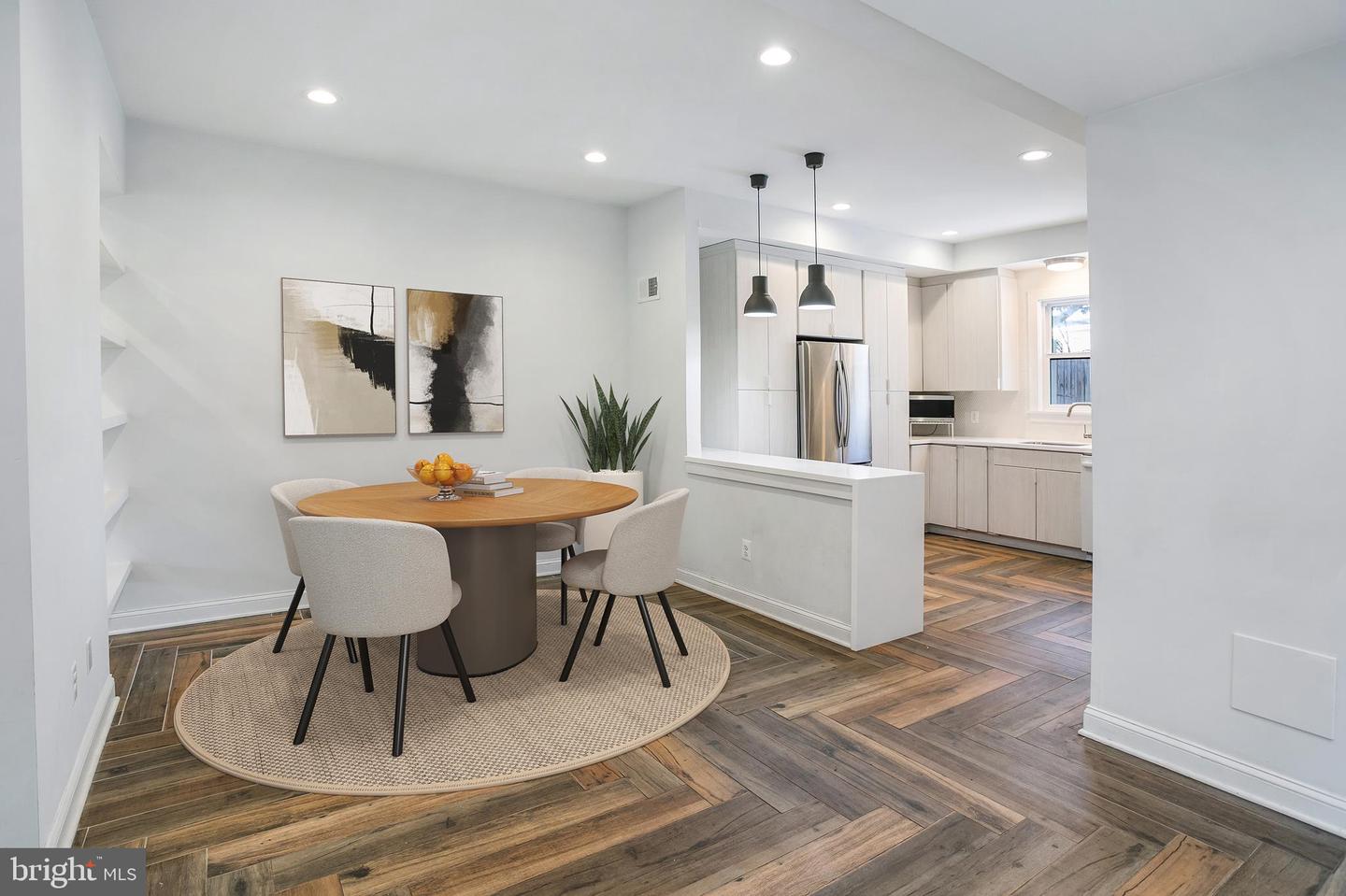 612 ALABAMA AVE SE, WASHINGTON, District Of Columbia 20032, 2 Bedrooms Bedrooms, 6 Rooms Rooms,2 BathroomsBathrooms,Residential,For sale,612 ALABAMA AVE SE,DCDC2243026 MLS # DCDC2243026