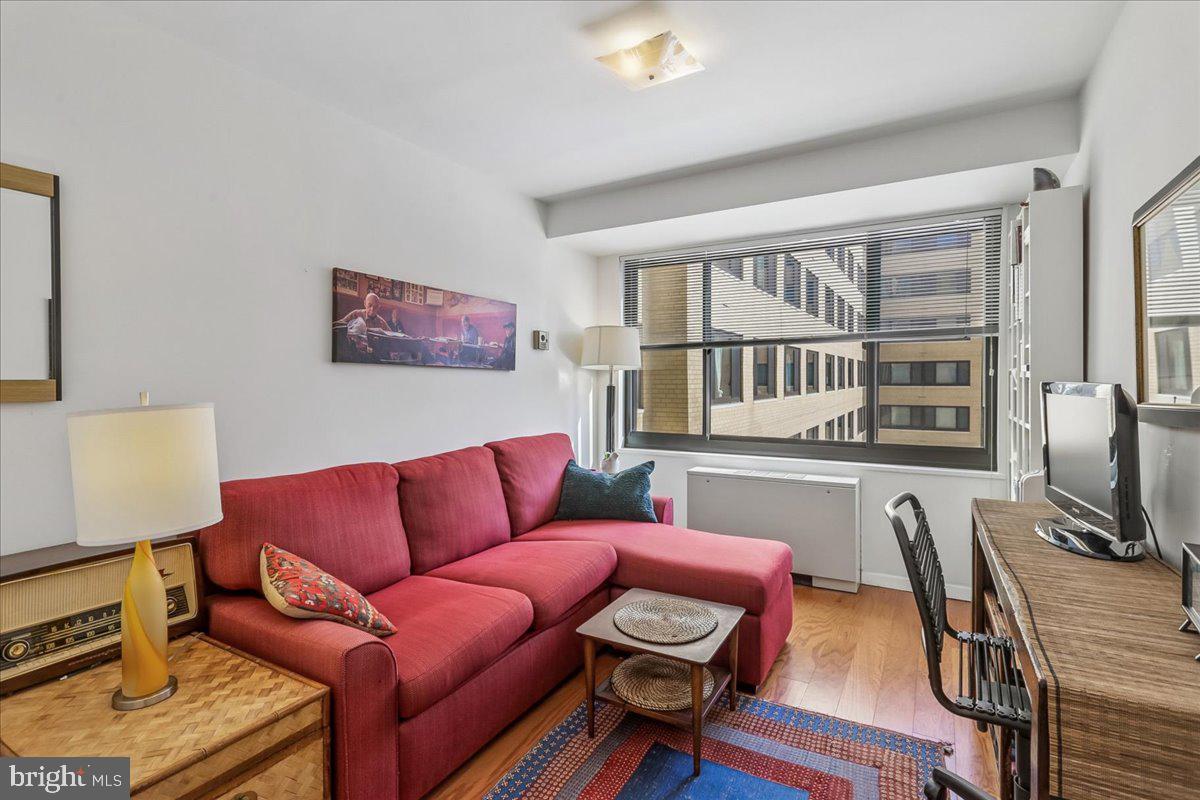 5410 CONNECTICUT AVE NW #412, WASHINGTON, District Of Columbia 20015, 2 Bedrooms Bedrooms, ,2 BathroomsBathrooms,Residential,For sale,5410 CONNECTICUT AVE NW #412,DCDC2243050 MLS # DCDC2243050 5410 CONNECTICUT AVE NW #412, WASHINGTON, District Of Columbia 20015, 2 Bedrooms Bedrooms, ,2 BathroomsBathrooms,Residential,For sale,5410 CONNECTICUT AVE NW #412,DCDC2243050 MLS # DCDC2243050