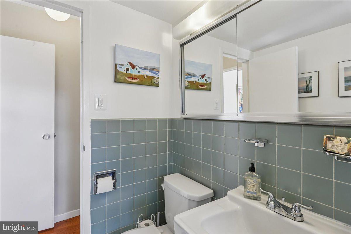 5410 CONNECTICUT AVE NW #412, WASHINGTON, District Of Columbia 20015, 2 Bedrooms Bedrooms, ,2 BathroomsBathrooms,Residential,For sale,5410 CONNECTICUT AVE NW #412,DCDC2243050 MLS # DCDC2243050 5410 CONNECTICUT AVE NW #412, WASHINGTON, District Of Columbia 20015, 2 Bedrooms Bedrooms, ,2 BathroomsBathrooms,Residential,For sale,5410 CONNECTICUT AVE NW #412,DCDC2243050 MLS # DCDC2243050