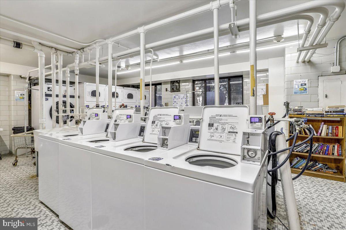 5410 CONNECTICUT AVE NW #412, WASHINGTON, District Of Columbia 20015, 2 Bedrooms Bedrooms, ,2 BathroomsBathrooms,Residential,For sale,5410 CONNECTICUT AVE NW #412,DCDC2243050 MLS # DCDC2243050 5410 CONNECTICUT AVE NW #412, WASHINGTON, District Of Columbia 20015, 2 Bedrooms Bedrooms, ,2 BathroomsBathrooms,Residential,For sale,5410 CONNECTICUT AVE NW #412,DCDC2243050 MLS # DCDC2243050