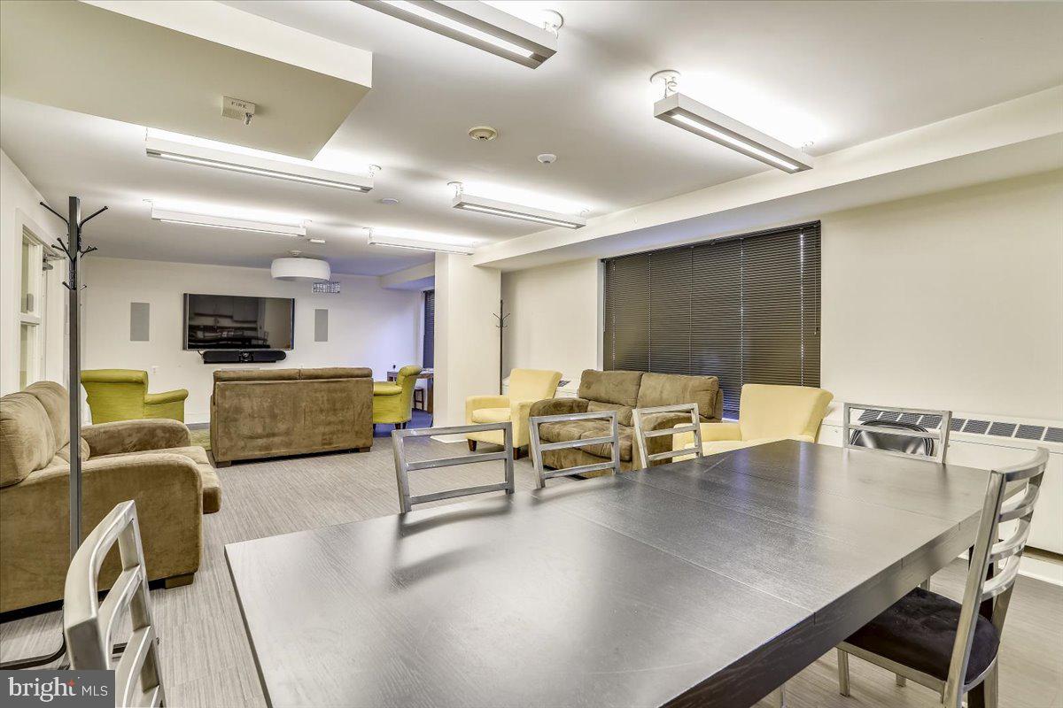 5410 CONNECTICUT AVE NW #412, WASHINGTON, District Of Columbia 20015, 2 Bedrooms Bedrooms, ,2 BathroomsBathrooms,Residential,For sale,5410 CONNECTICUT AVE NW #412,DCDC2243050 MLS # DCDC2243050 5410 CONNECTICUT AVE NW #412, WASHINGTON, District Of Columbia 20015, 2 Bedrooms Bedrooms, ,2 BathroomsBathrooms,Residential,For sale,5410 CONNECTICUT AVE NW #412,DCDC2243050 MLS # DCDC2243050