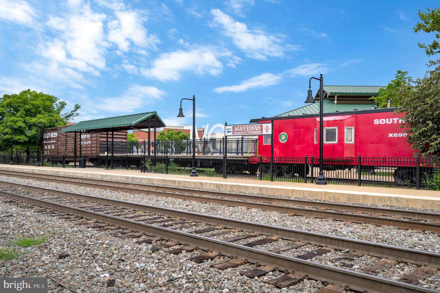 9309 E CARONDELET DR, MANASSAS PARK, Virginia 20111, 6 Bedrooms Bedrooms, 17 Rooms Rooms,4 BathroomsBathrooms,Residential,For sale,9309 E CARONDELET DR,VAMP2003620 MLS # VAMP2003620