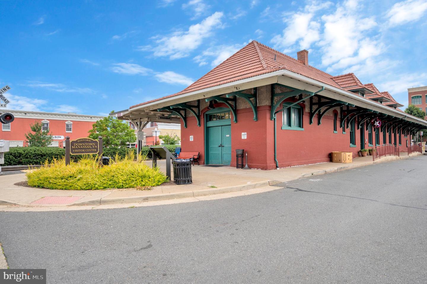 9309 E CARONDELET DR, MANASSAS PARK, Virginia 20111, 6 Bedrooms Bedrooms, 17 Rooms Rooms,4 BathroomsBathrooms,Residential,For sale,9309 E CARONDELET DR,VAMP2003620 MLS # VAMP2003620