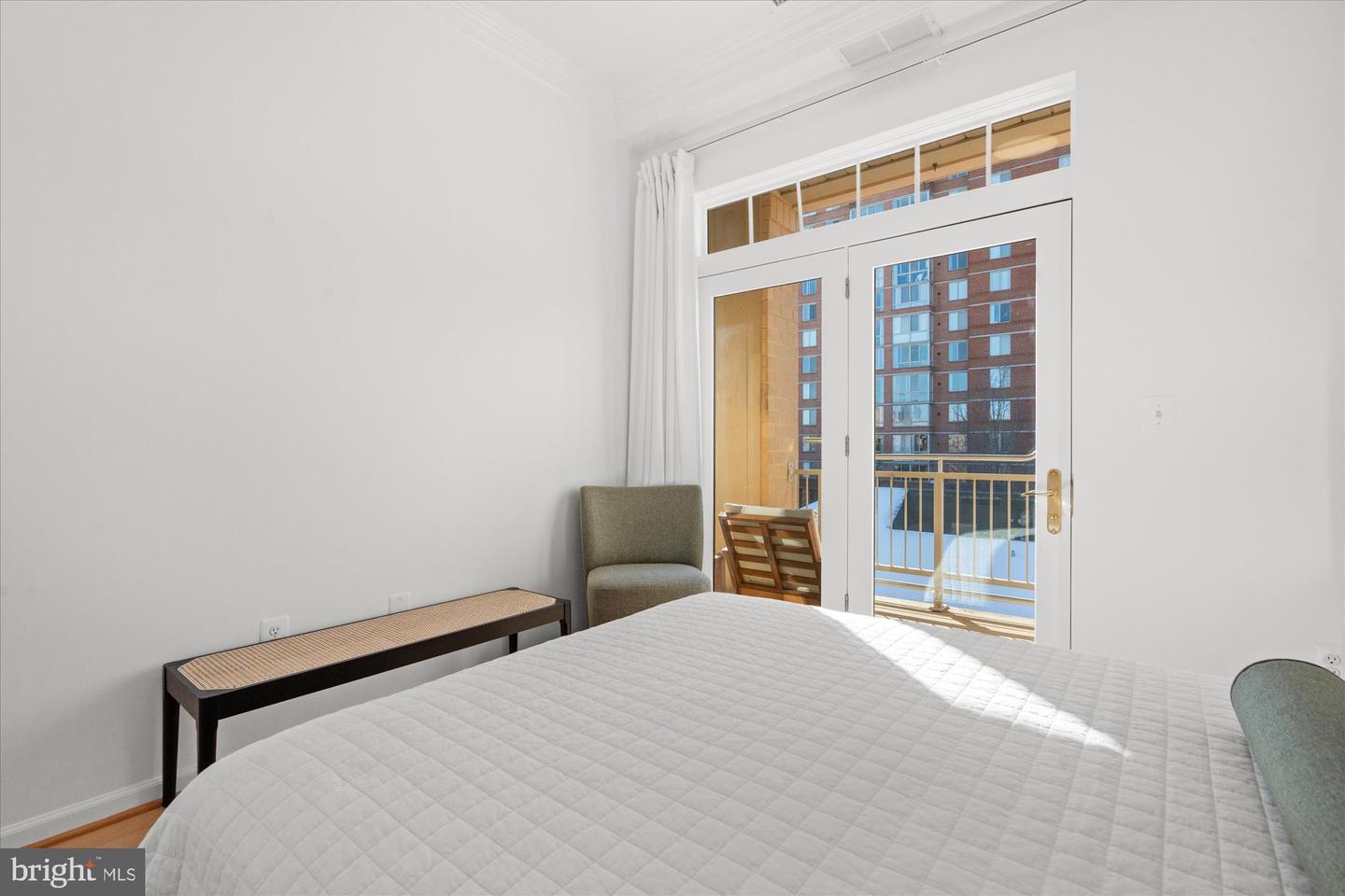 309 HOLLAND LN #311, ALEXANDRIA, Virginia 22314, 2 Bedrooms Bedrooms, ,2 BathroomsBathrooms,Residential,For sale,309 HOLLAND LN #311,VAAX2053466 MLS # VAAX2053466