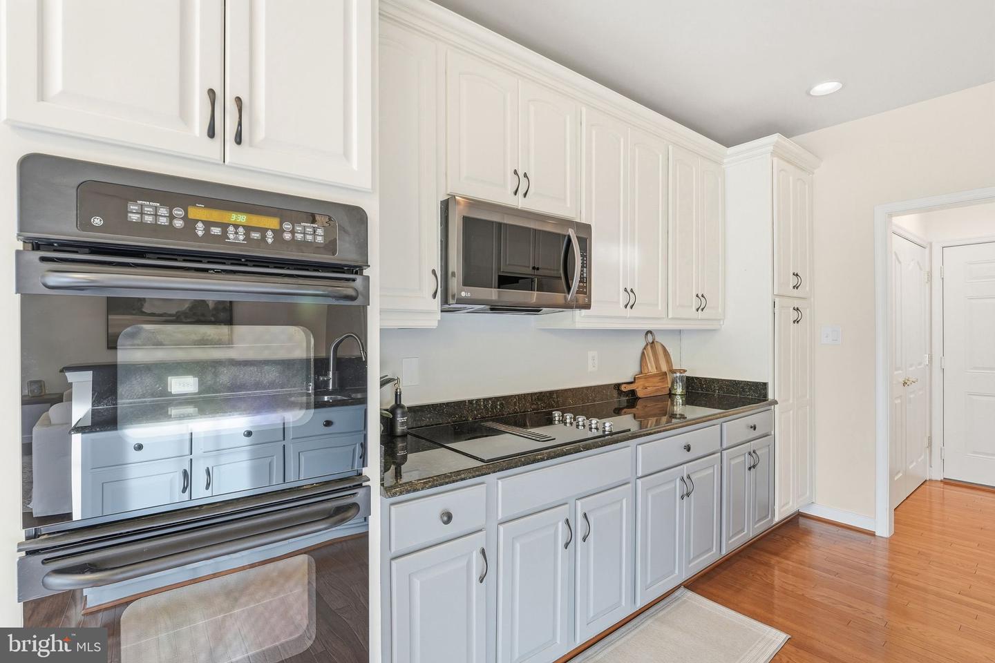 13141 TRIPLE CROWN LOOP, GAINESVILLE, Virginia 20155, 2 Bedrooms Bedrooms, ,4 BathroomsBathrooms,Residential,For sale,13141 TRIPLE CROWN LOOP,VAPW2111130 MLS # VAPW2111130