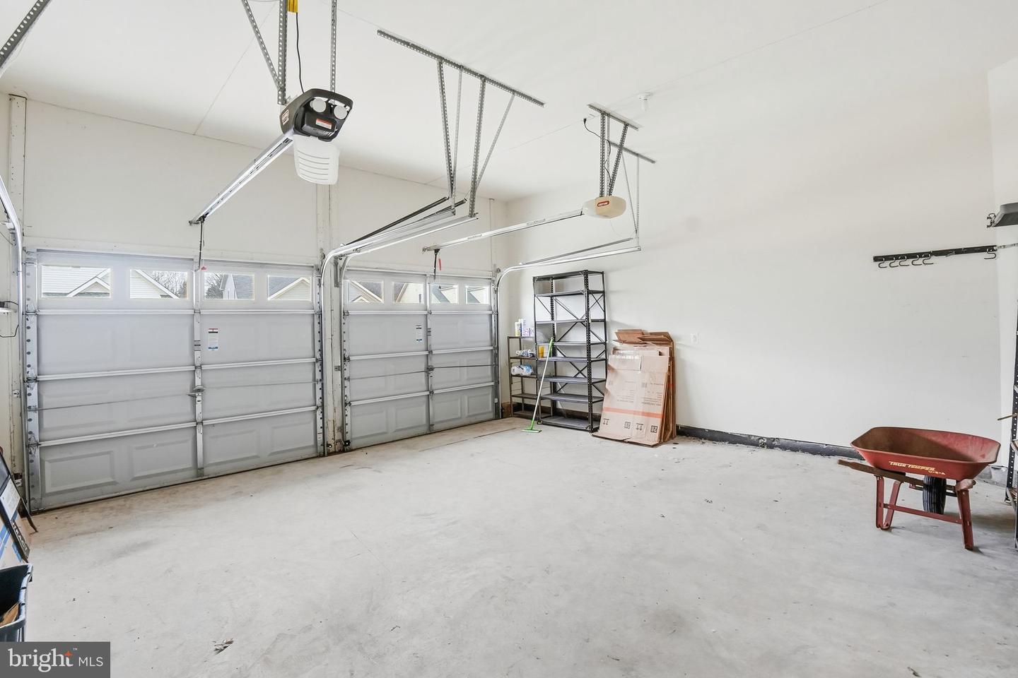 13141 TRIPLE CROWN LOOP, GAINESVILLE, Virginia 20155, 2 Bedrooms Bedrooms, ,4 BathroomsBathrooms,Residential,For sale,13141 TRIPLE CROWN LOOP,VAPW2111130 MLS # VAPW2111130