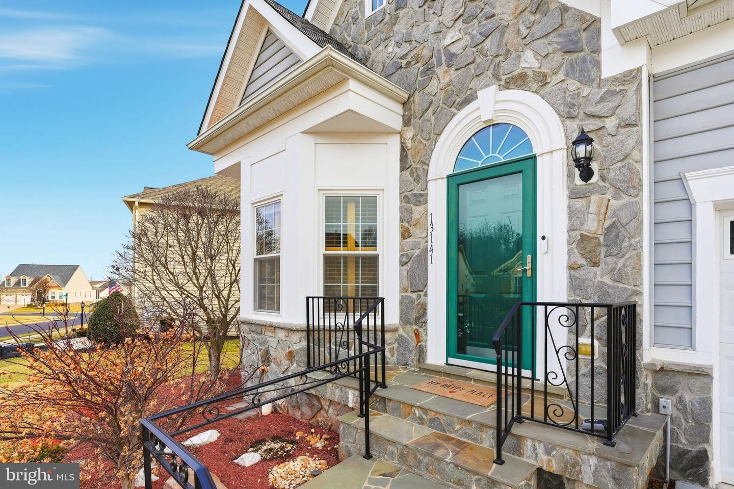 13141 TRIPLE CROWN LOOP, GAINESVILLE, Virginia 20155, 2 Bedrooms Bedrooms, ,4 BathroomsBathrooms,Residential,For sale,13141 TRIPLE CROWN LOOP,VAPW2111130 MLS # VAPW2111130