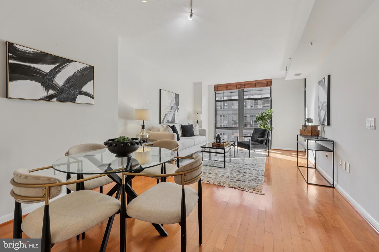 1021 N GARFIELD ST #819, ARLINGTON, Virginia 22201, 1 Bedroom Bedrooms, ,1 BathroomBathrooms,Residential,For sale,1021 N GARFIELD ST #819,VAAR2068088 MLS # VAAR2068088