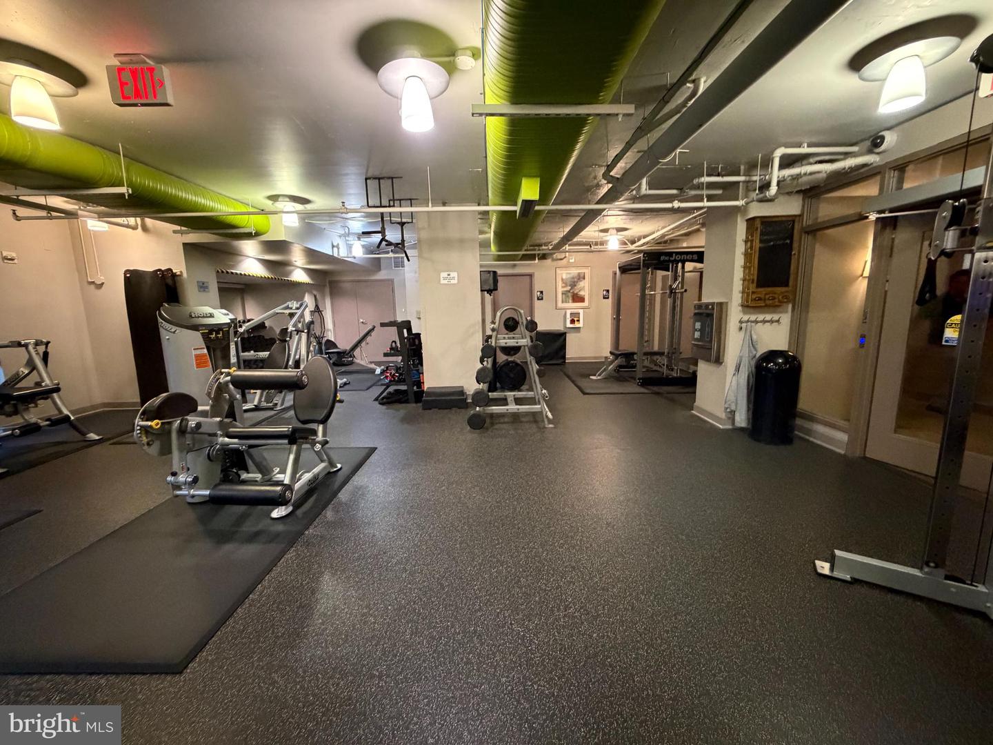 1021 N GARFIELD ST #819, ARLINGTON, Virginia 22201, 1 Bedroom Bedrooms, ,1 BathroomBathrooms,Residential,For sale,1021 N GARFIELD ST #819,VAAR2068088 MLS # VAAR2068088