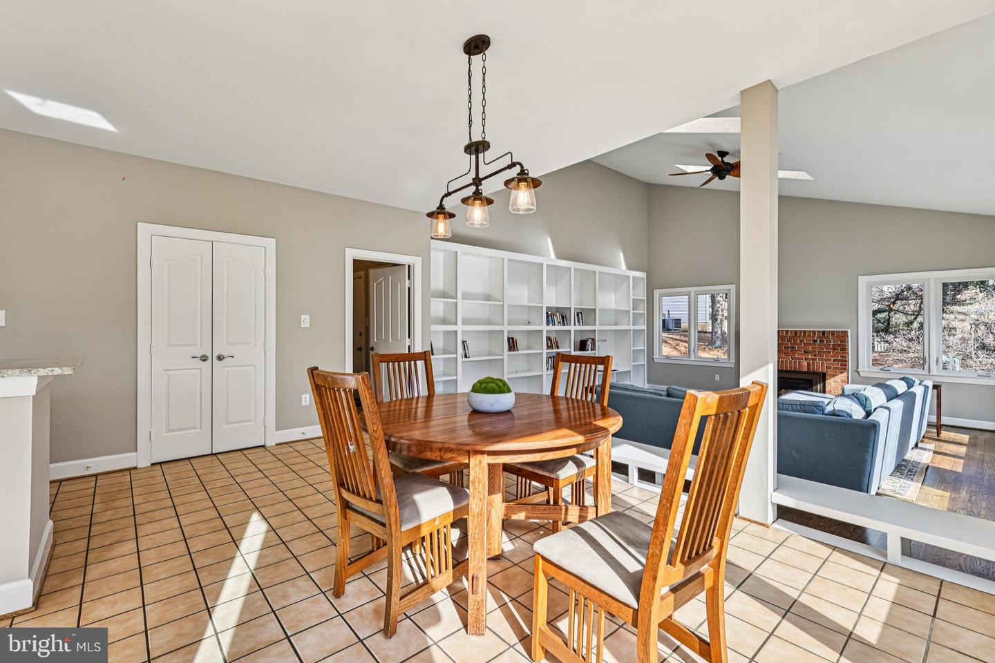 4307 WYNNWOOD DR, ANNANDALE, Virginia 22003, 5 Bedrooms Bedrooms, ,3 BathroomsBathrooms,Residential,For sale,4307 WYNNWOOD DR,VAFX2287368 MLS # VAFX2287368