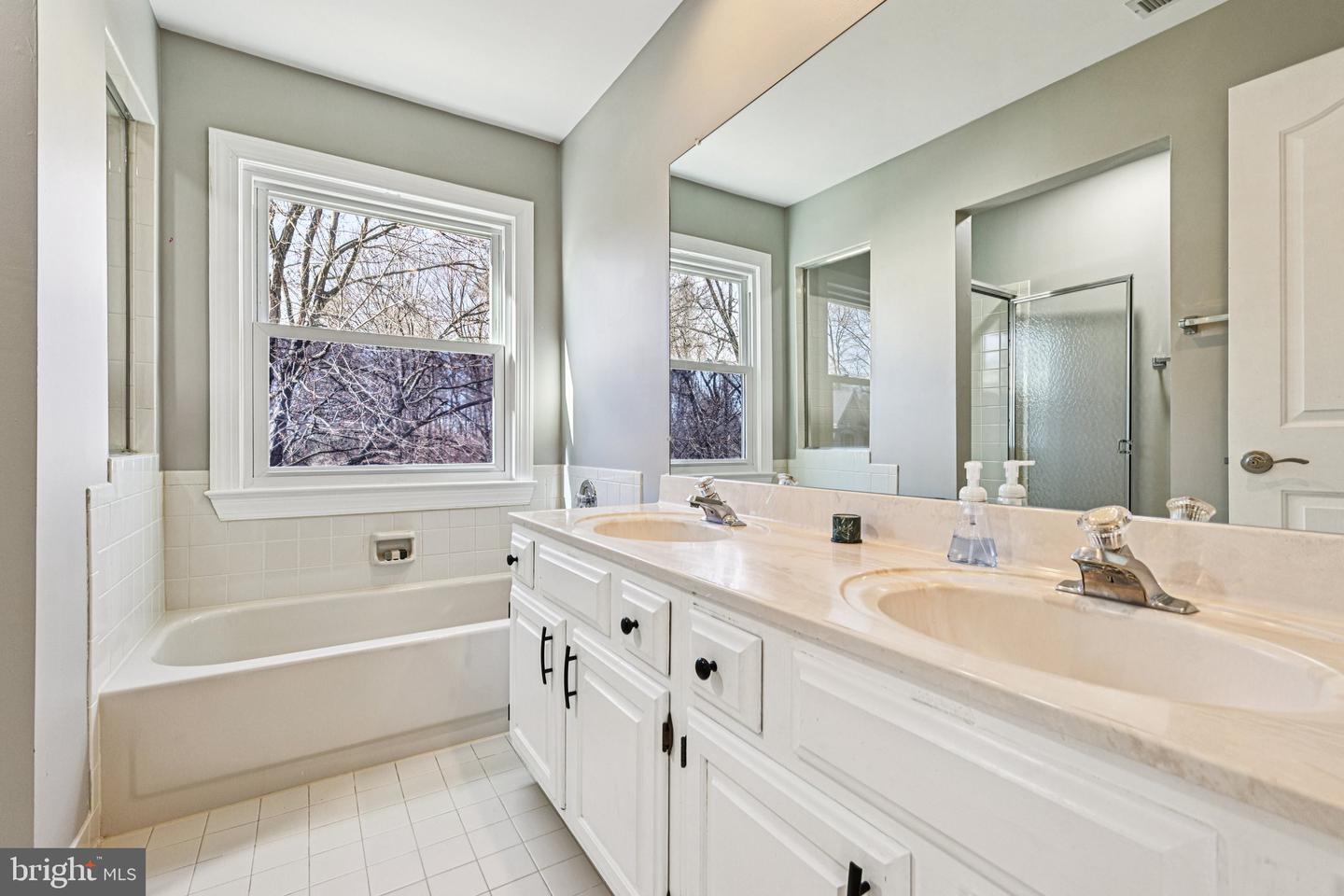 4307 WYNNWOOD DR, ANNANDALE, Virginia 22003, 5 Bedrooms Bedrooms, ,3 BathroomsBathrooms,Residential,For sale,4307 WYNNWOOD DR,VAFX2287368 MLS # VAFX2287368