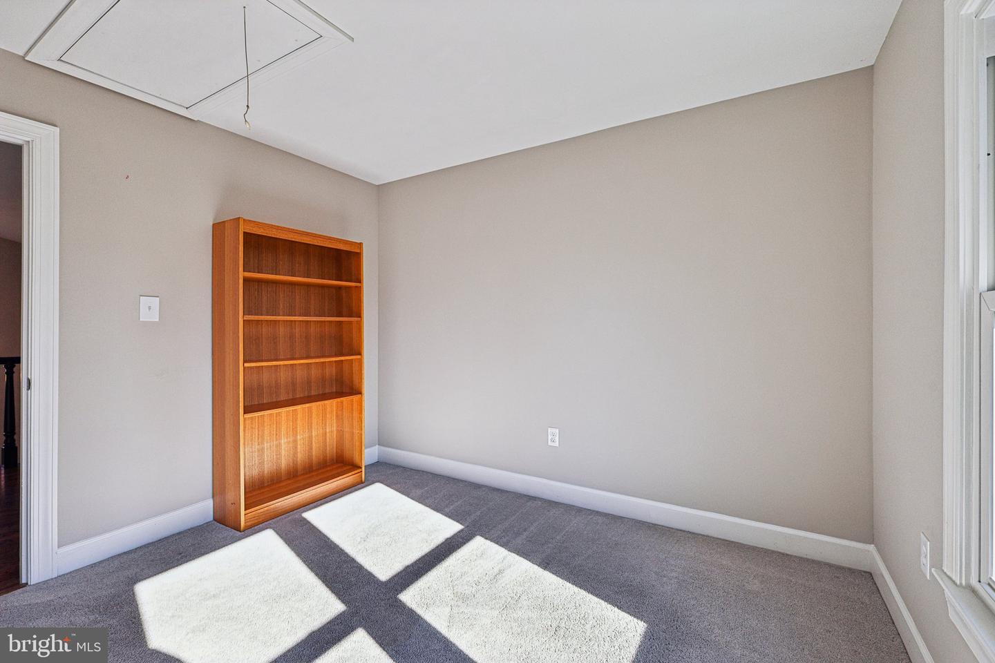 4307 WYNNWOOD DR, ANNANDALE, Virginia 22003, 5 Bedrooms Bedrooms, ,3 BathroomsBathrooms,Residential,For sale,4307 WYNNWOOD DR,VAFX2287368 MLS # VAFX2287368