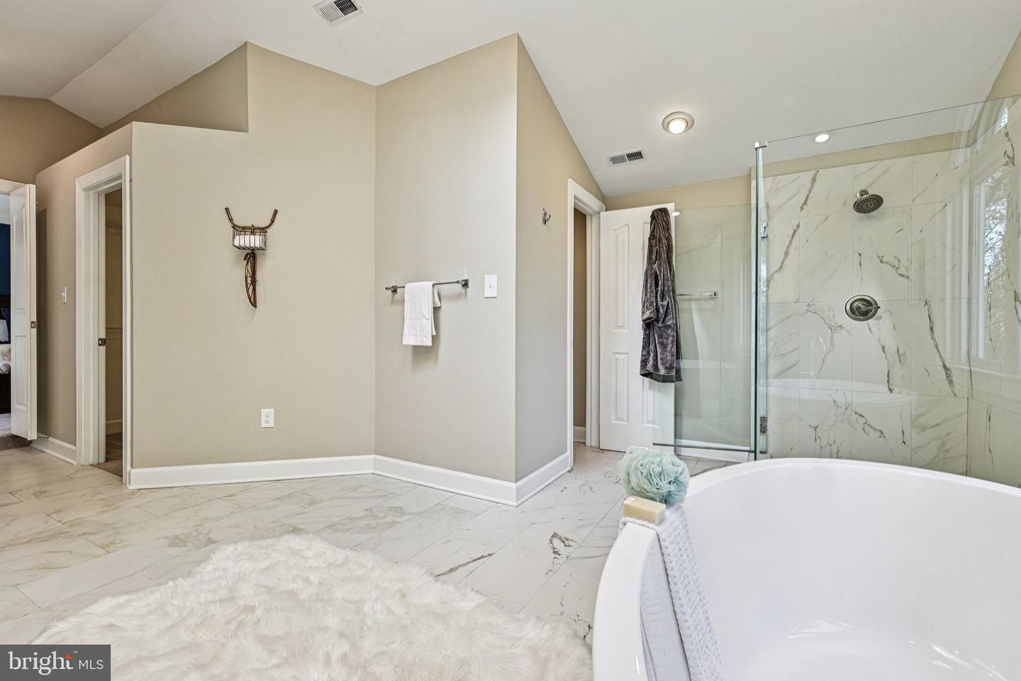 4307 WYNNWOOD DR, ANNANDALE, Virginia 22003, 5 Bedrooms Bedrooms, ,3 BathroomsBathrooms,Residential,For sale,4307 WYNNWOOD DR,VAFX2287368 MLS # VAFX2287368