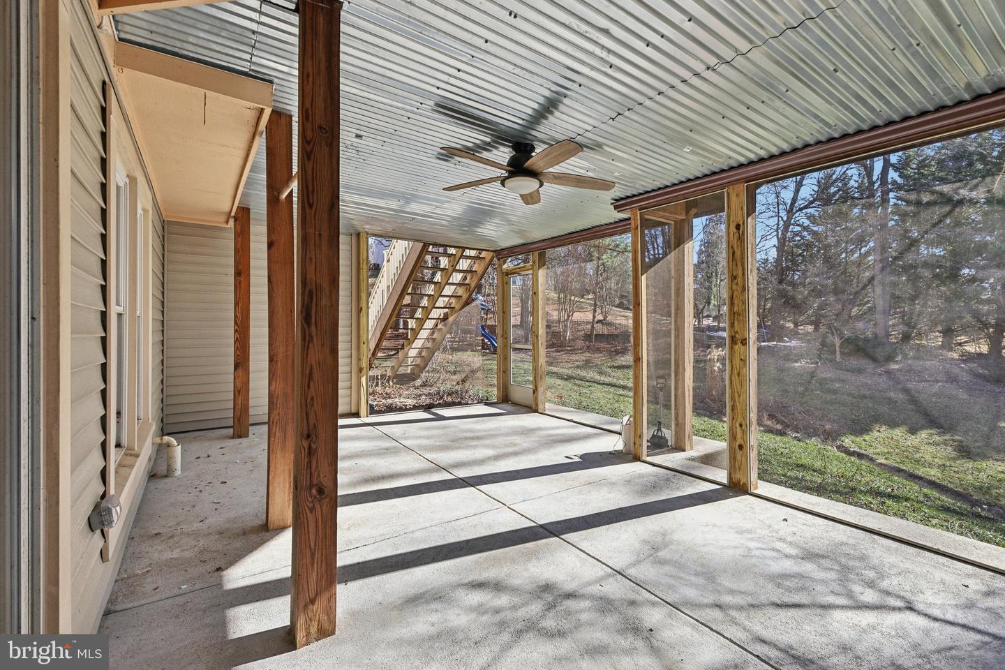 4307 WYNNWOOD DR, ANNANDALE, Virginia 22003, 5 Bedrooms Bedrooms, ,3 BathroomsBathrooms,Residential,For sale,4307 WYNNWOOD DR,VAFX2287368 MLS # VAFX2287368